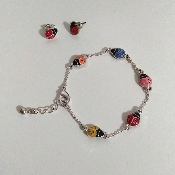 Ladybug Bracelet & Earrings Set - Picture 14 of 15